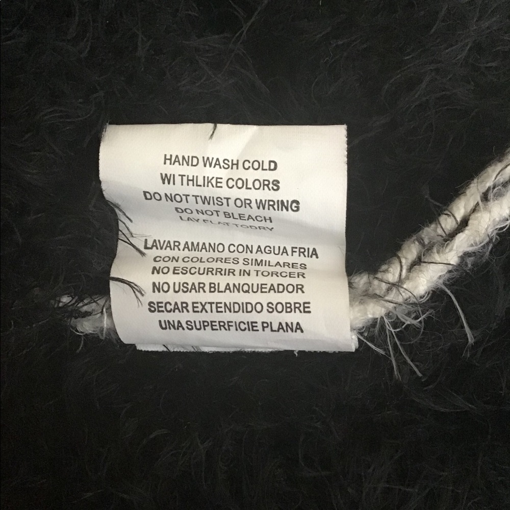 Gianni Bini Fuzzy Color Block Sweater - image 7